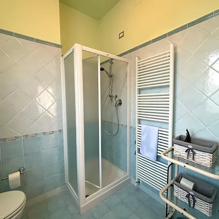 Couette-café La Strada Di Francesco D'assisi Bastia Umbra