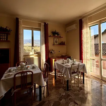 Couette-café La Strada Di Francesco D'assisi Bastia Umbra