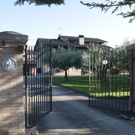 住宿加早餐酒店 阿西西弗朗西斯科大道住宿加早餐旅馆 巴斯蒂亚乌姆布拉